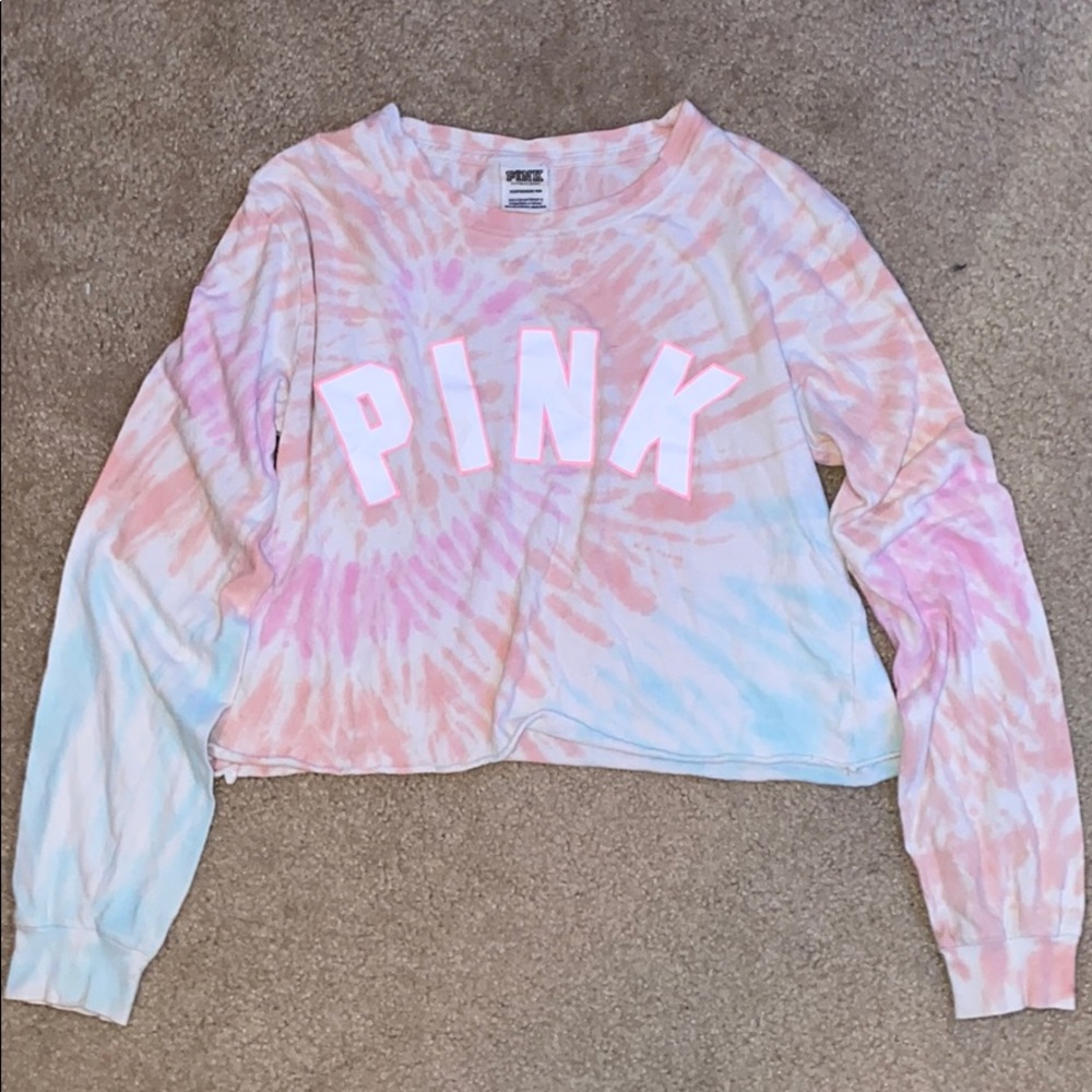 PINK cropped long sleeve tee